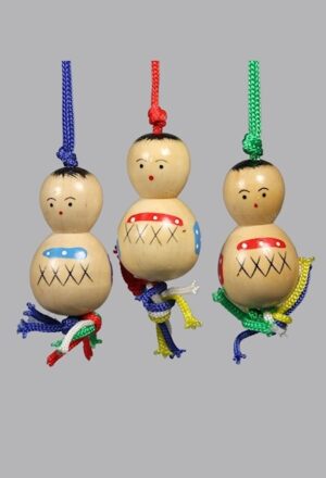 geluks poppetjes hout   5.5 cm  doos @ 24 stuks