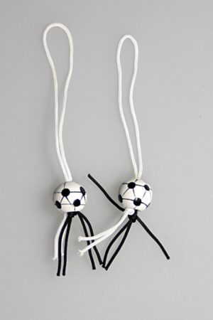 geluksvoetbal 11 mm doos @ 100 stuks